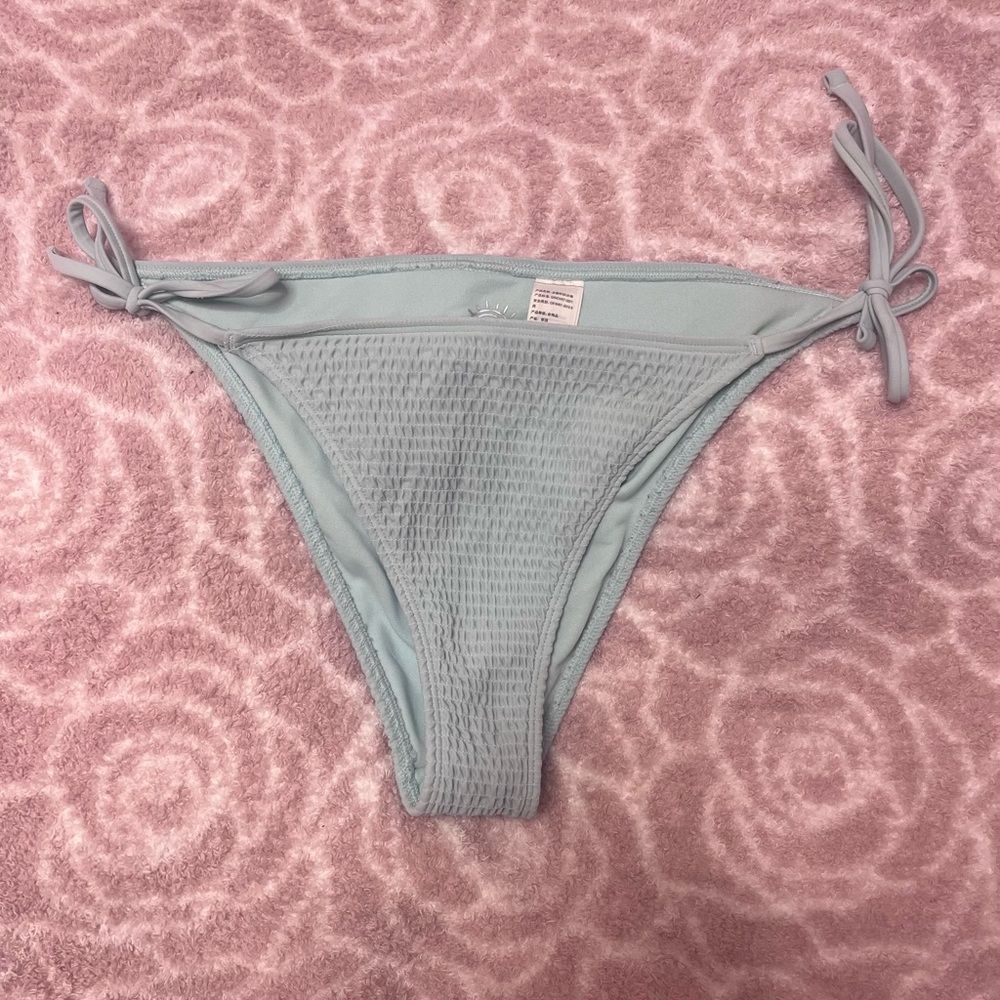 Hollister, Medium, Blue